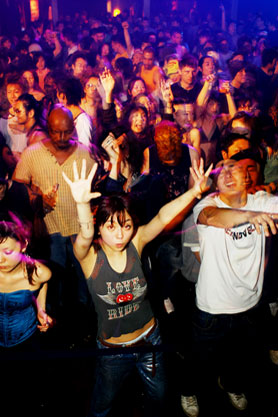 WOMB 5th ANNIVERSARY