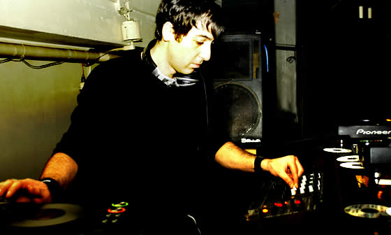 YOSHITOSHI presents DEEP DISH