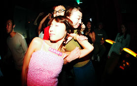 Nick Warren @ WOMB Crowd