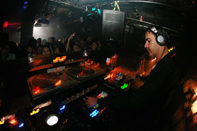 LAURENT GARNIER
