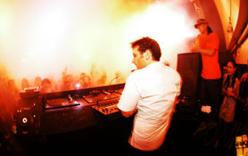 DANNY HOWELLS @ Womb