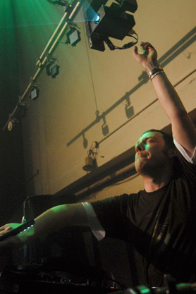 Tim Deluxe Japan Tour 2006