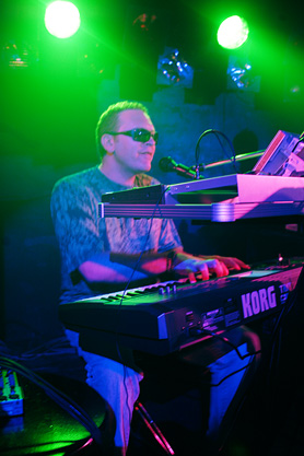 MUSeUM feat. Reel People