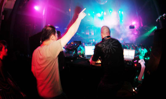 STERNE feat. CHRIS LIEBING