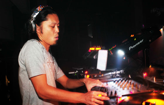 IRIZO feat. VINCE WATSON