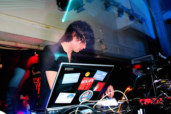 INNERVISIONS feat. NATHAN FAKE @ WOMB, TOKYO