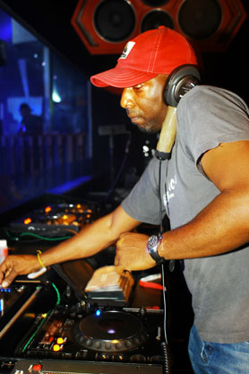 DIMENSION K presents -100