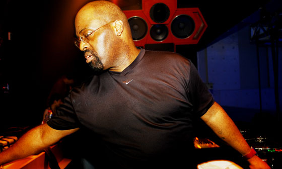 DIMENSION K presents -100