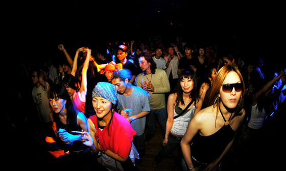 SUBMERGE feat LUKE FAIR