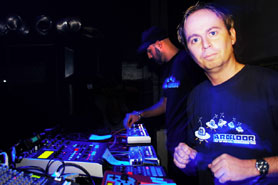 STERNE feat HARDFLOOR, TAKYUU ISHINO, TEN