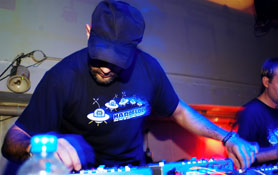 STERNE feat HARDFLOOR, TAKYUU ISHINO, TEN