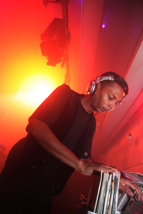 JEFF MILLS WEEKLY RESIDENCY 2006 