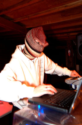 HigterFrequency p[eB[|[g