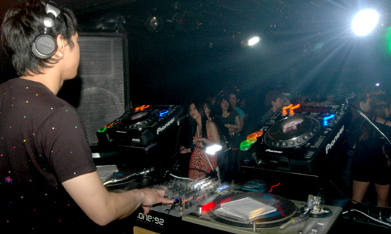 HigterFrequency p[eB[|[g