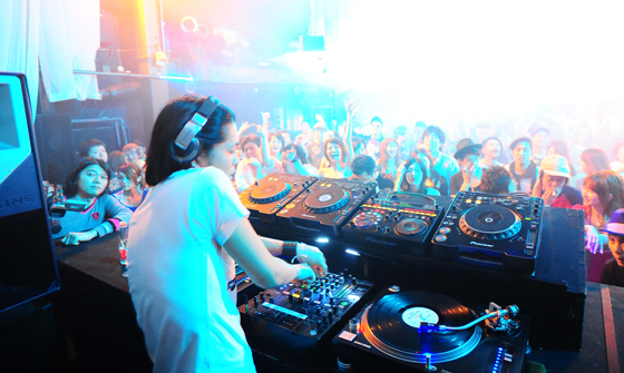 HigterFrequency p[eB[|[g