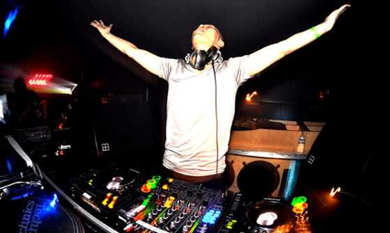 HigterFrequency p[eB[|[g