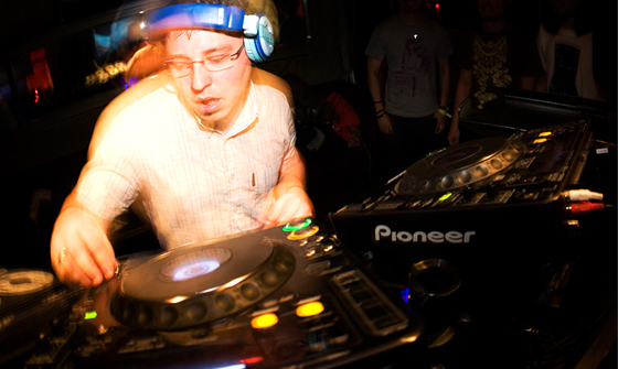 HigterFrequency p[eB[|[g