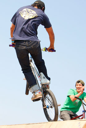 HigterFrequency p[eB[|[g