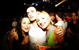 REAL GROOVES VOL 6 @ YELLOW