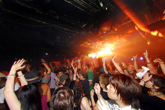 Tim Deluxe Japan Tour 2006