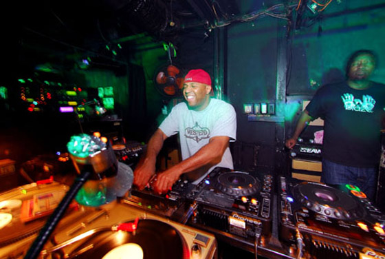 Tim Deluxe Japan Tour 2006