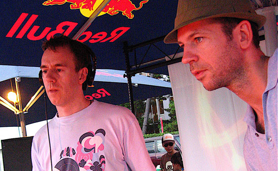 dancetreia SAZA*E & LIVE&BAR 11presents SAZA*E LOVE GROOVE BEACH PARTY  @ SUMA BEACH, OSAKA 