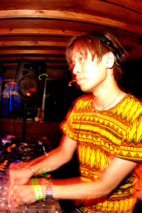 HigterFrequency p[eB[|[g