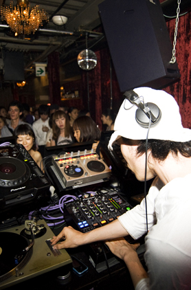 HigterFrequency p[eB[|[g