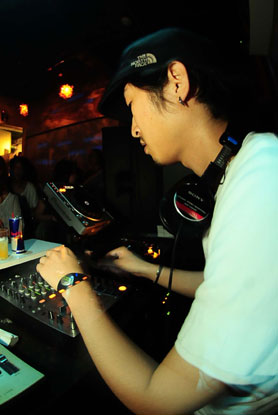 HigterFrequency p[eB[|[g