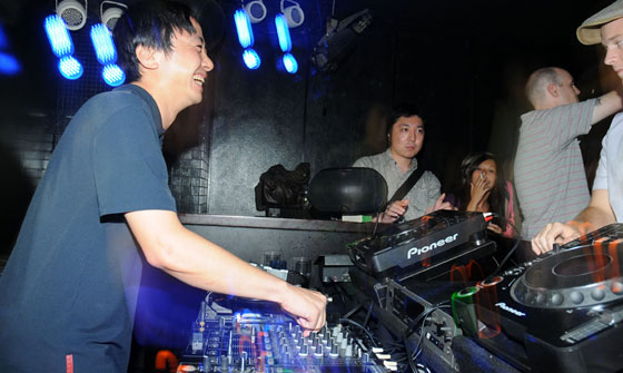 HigterFrequency p[eB[|[g