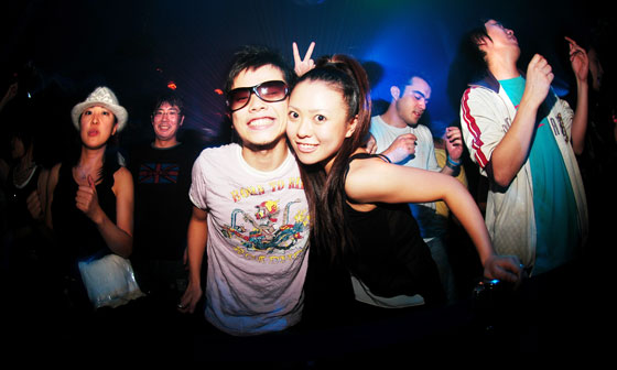 Nick Warren @ WOMB Crowd