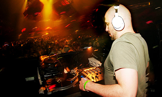 ageHa 3rd ANNIVERSARY