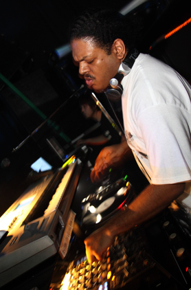 HigterFrequency p[eB[|[g