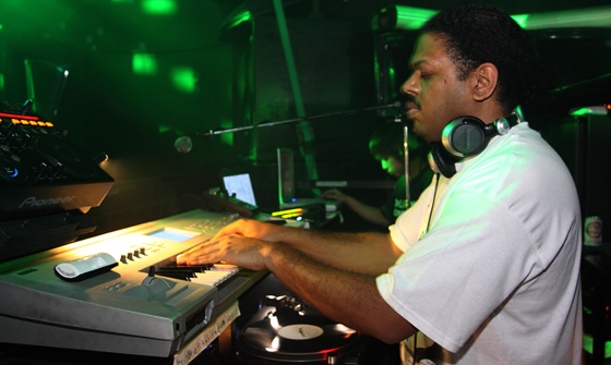 HigterFrequency p[eB[|[g