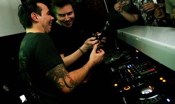 HigterFrequency p[eB[|[g