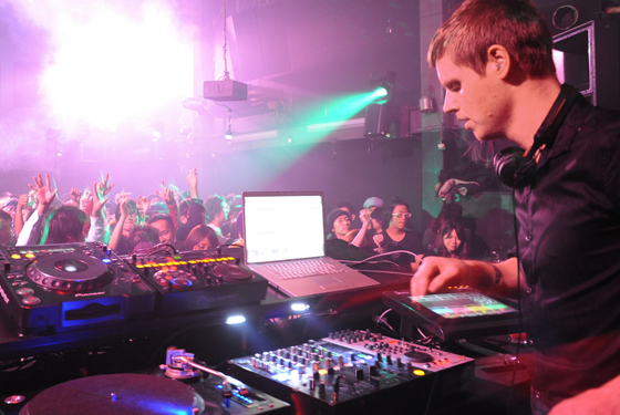 HigterFrequency p[eB[|[g