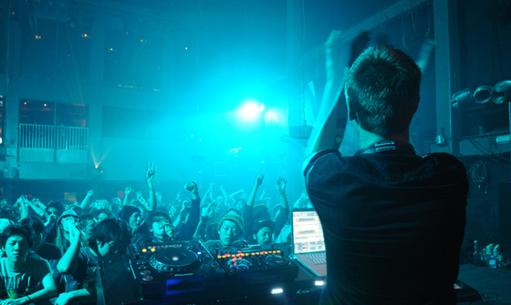 HigterFrequency p[eB[|[g