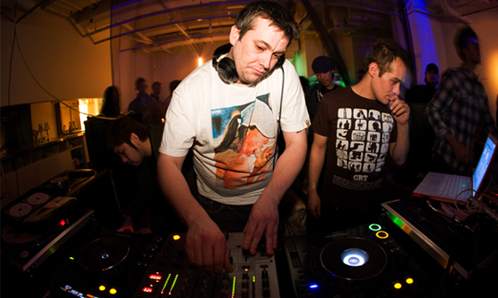 HigterFrequency p[eB[|[g