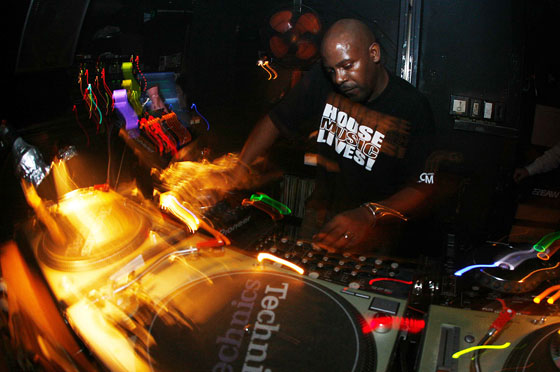 MUSeUM feat. DJ SPEN