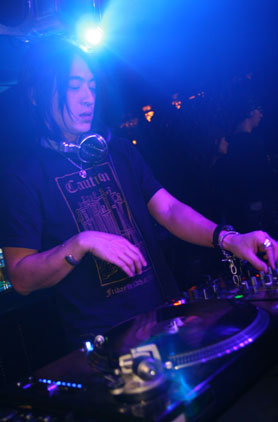 SVEN VATH IN THE MIX - THE SOUND OF THE SEVENTH SEASON WORLD TOUR @ WOMB