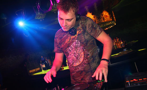 SVEN VATH IN THE MIX - THE SOUND OF THE SEVENTH SEASON WORLD TOUR @ WOMB