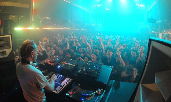 HigterFrequency p[eB[|[g