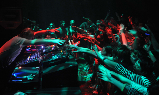 HigterFrequency p[eB[|[g