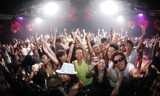 Clash feat. Cocoon Club