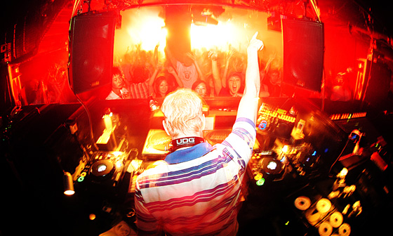 Tim Deluxe Japan Tour 2006