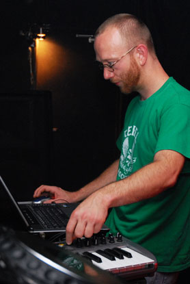 ANDOMAT3000 JAPAN TOUR @ COLORS STUDIO, TOKYO