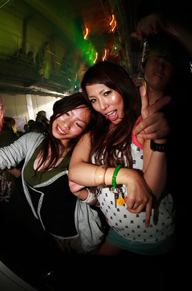 ANDOMAT3000 JAPAN TOUR @ COLORS STUDIO, TOKYO