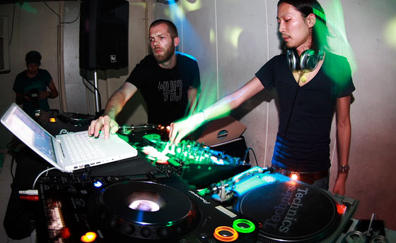 ANDOMAT3000 JAPAN TOUR @ COLORS STUDIO, TOKYO