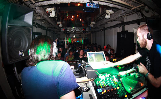 ANDOMAT3000 JAPAN TOUR @ COLORS STUDIO, TOKYO