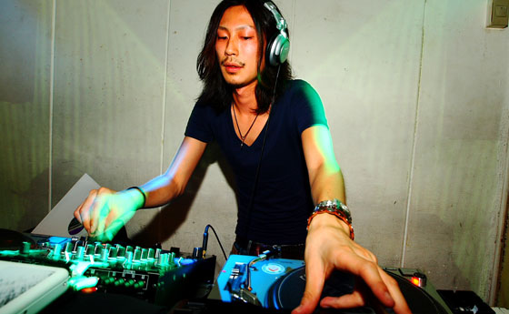 ANDOMAT3000 JAPAN TOUR @ COLORS STUDIO, TOKYO